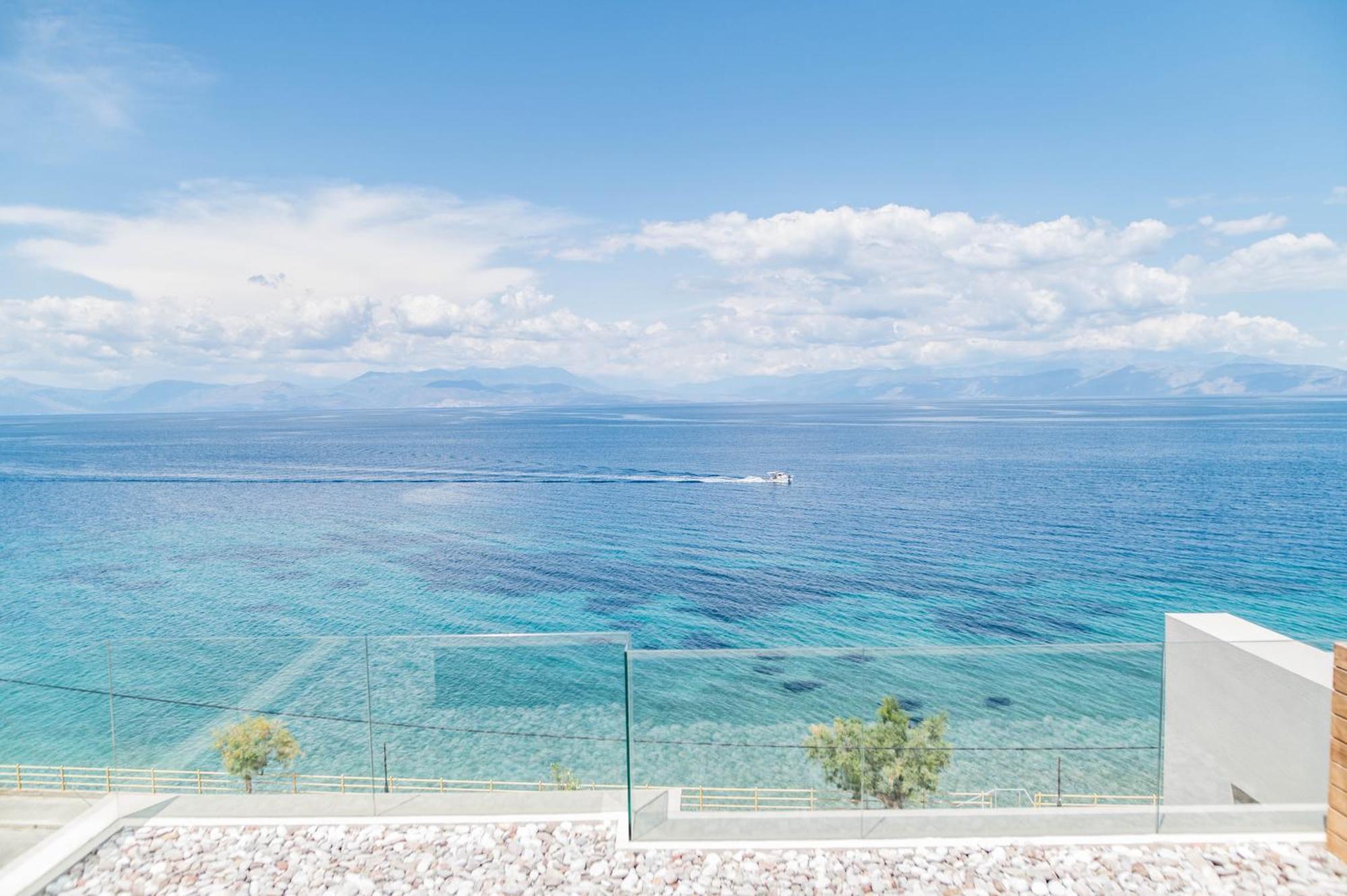 Alissachni Seaside Hotel Derveni Exterior foto